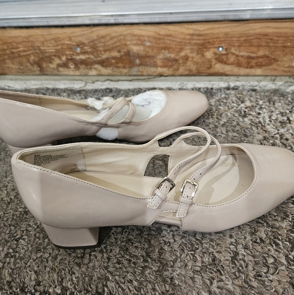 Nine West Shoes - NEW NINE WEST Women's Patent Dress Pump - Size 9